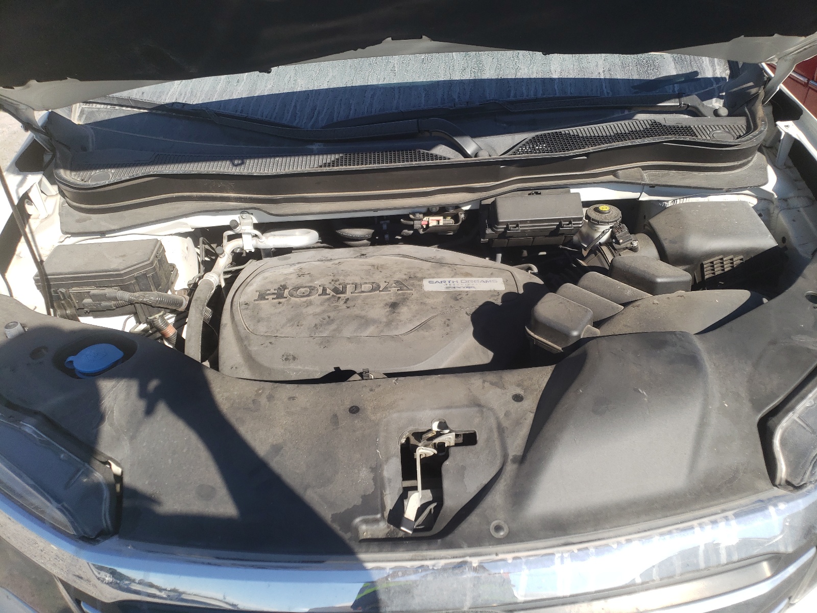 Photo 7 from auction – 2017 HONDA PILOT EXL with VIN 5FNYF5H54HB004743