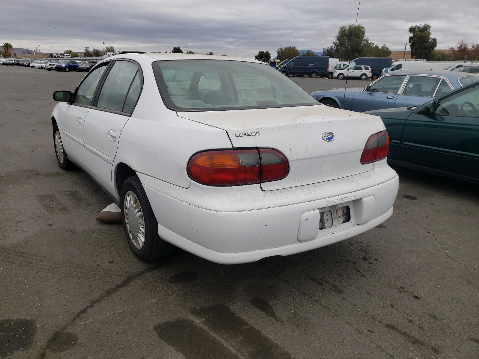 Photo 3 from auction – 2004 CHEVROLET CLASSIC with VIN 1G1ND52F64M622537