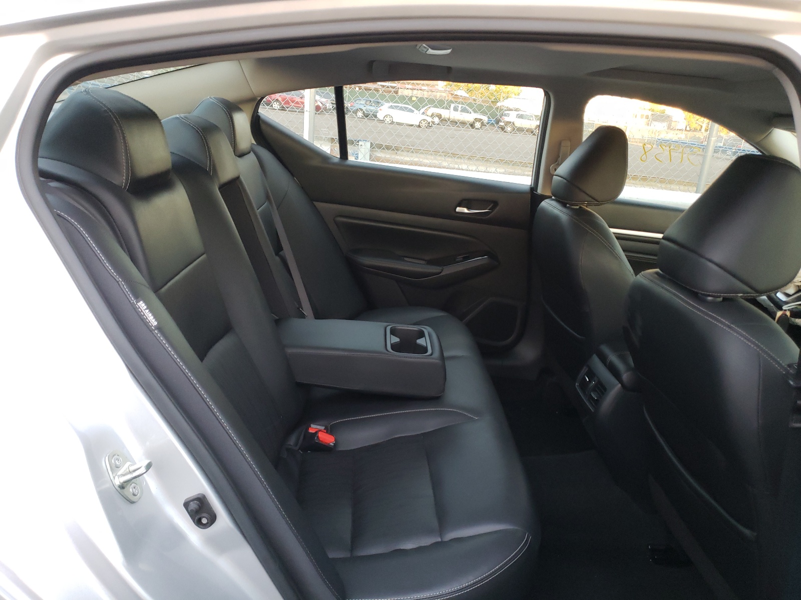 Photo 6 from auction – 2020 NISSAN ALTIMA SL with VIN 1N4BL4EV6LC156693