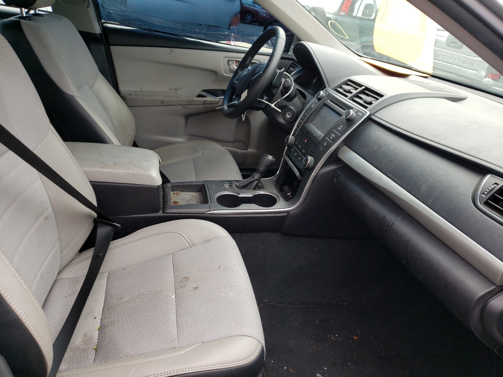 Photo 5 from auction – 2017 TOYOTA CAMRY LE with VIN 4T1BF1FK3HU385317