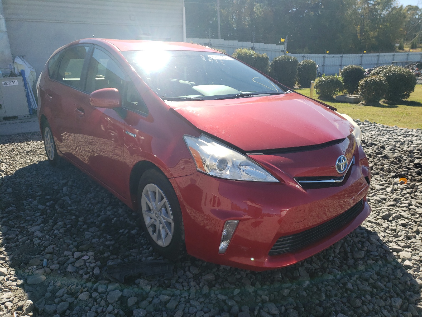 Photo 1 from auction – 2013 TOYOTA PRIUS V with VIN JTDZN3EU9D3221252