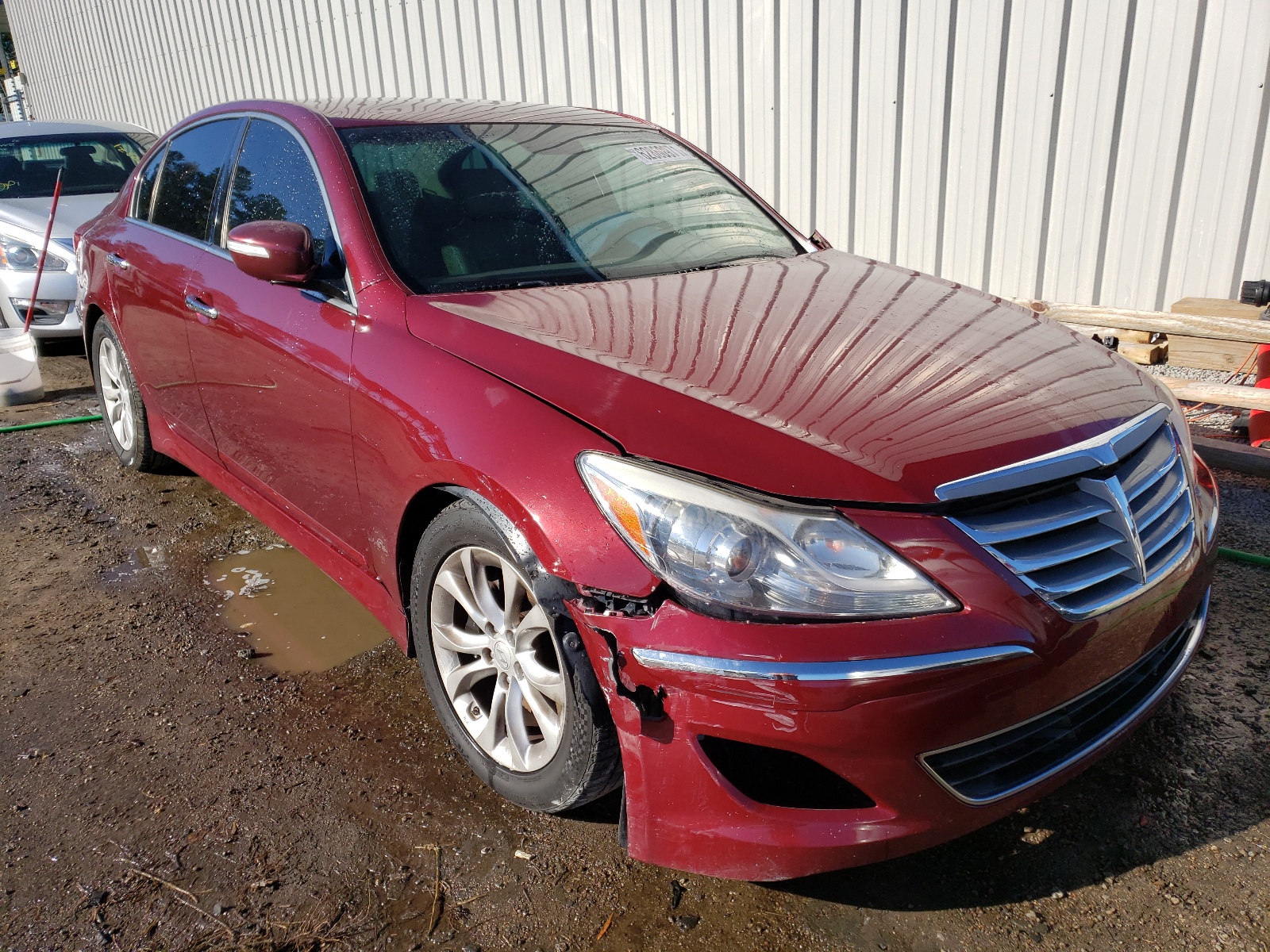 HYUNDAI GENESIS 3. 2013 with VIN KMHGC4DD2DU215464 - Photo from auction