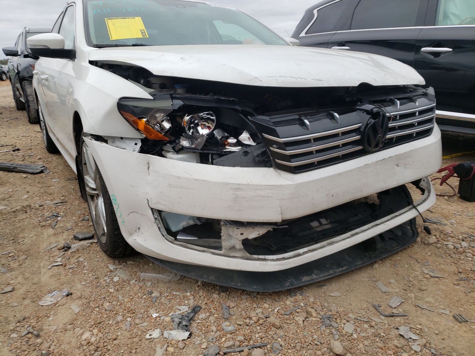 Photo 9 from auction – 2014 VOLKSWAGEN PASSAT SE with VIN 1VWBN7A3XEC027009