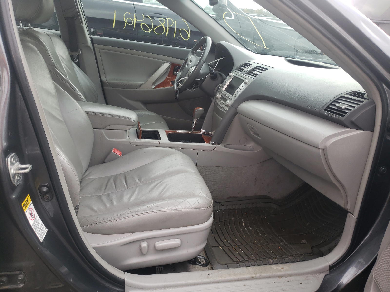 Photo 5 from auction – 2011 TOYOTA CAMRY BASE with VIN 4T4BF3EK9BR105474