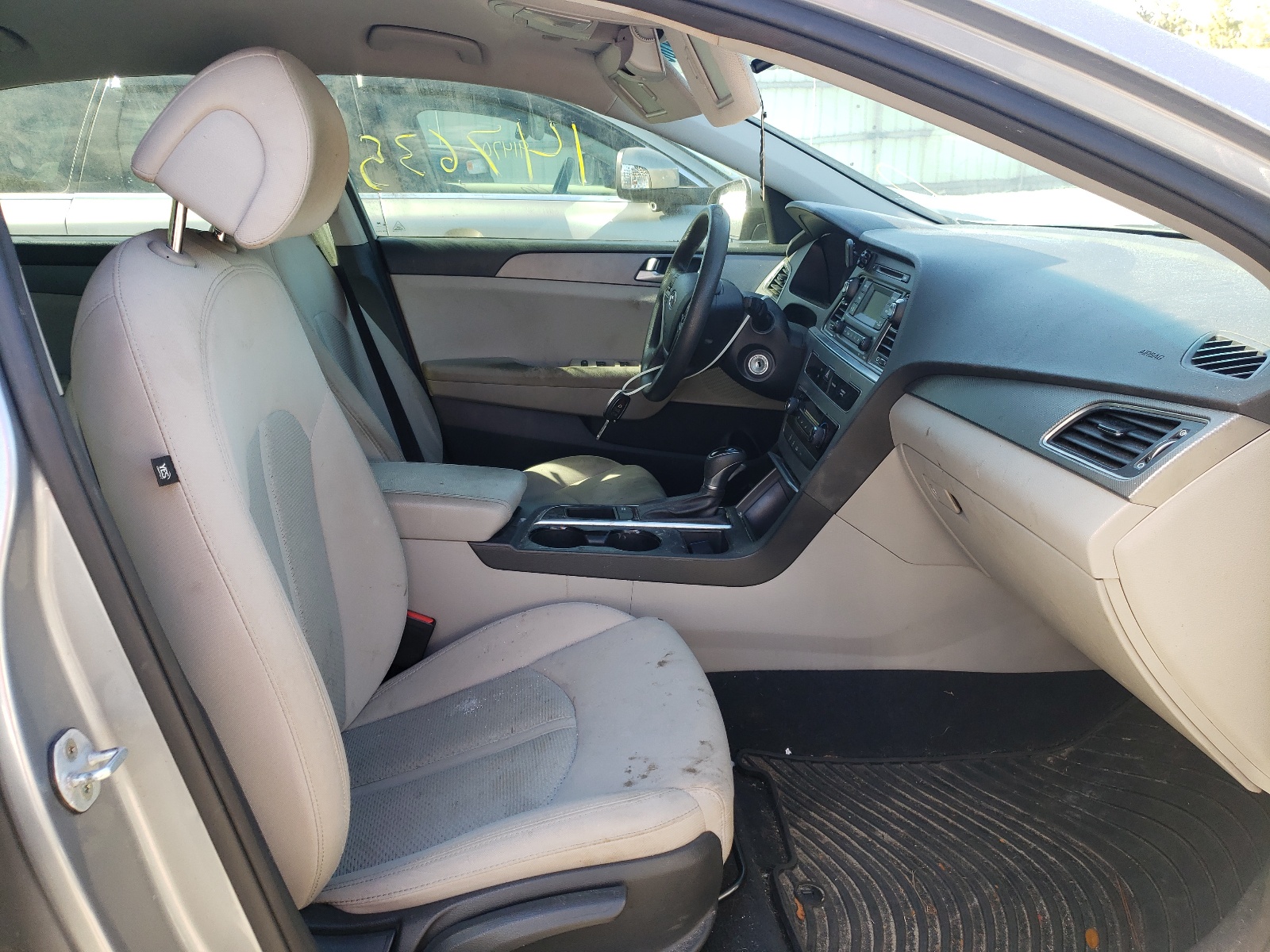 Photo 5 from auction – 2015 HYUNDAI SONATA SE with VIN 5NPE24AF3FH104200