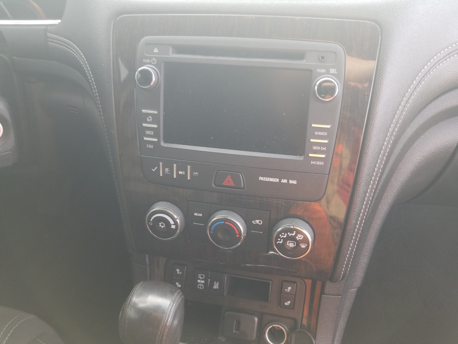 Photo 9 from auction – 2016 CHEVROLET TRAVERSE L with VIN 1GNKVGKD9GJ199760