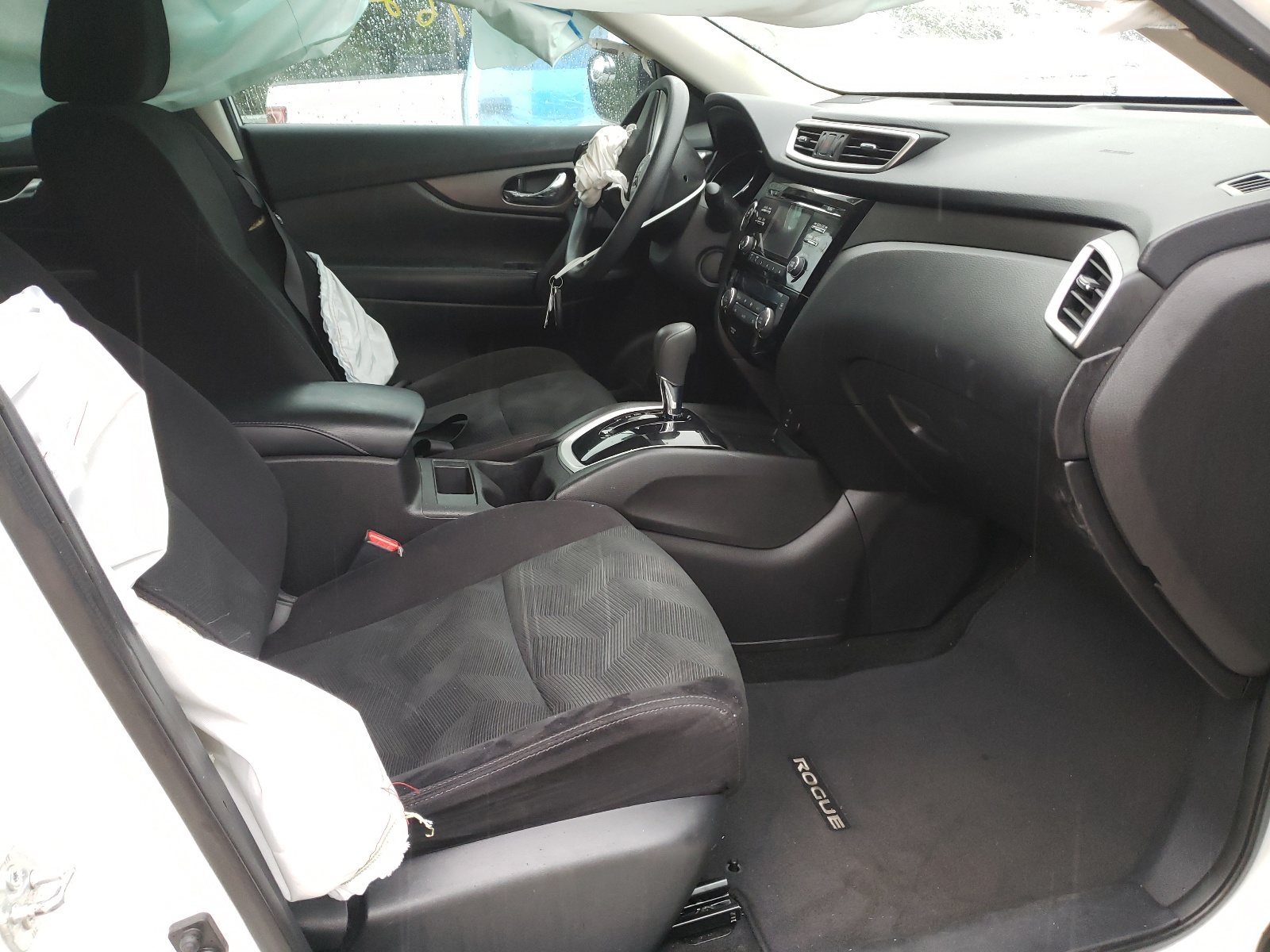 Zdjęcie 5 z aukcji – 2015 NISSAN ROGUE S z VIN 5N1AT2MT7FC767147