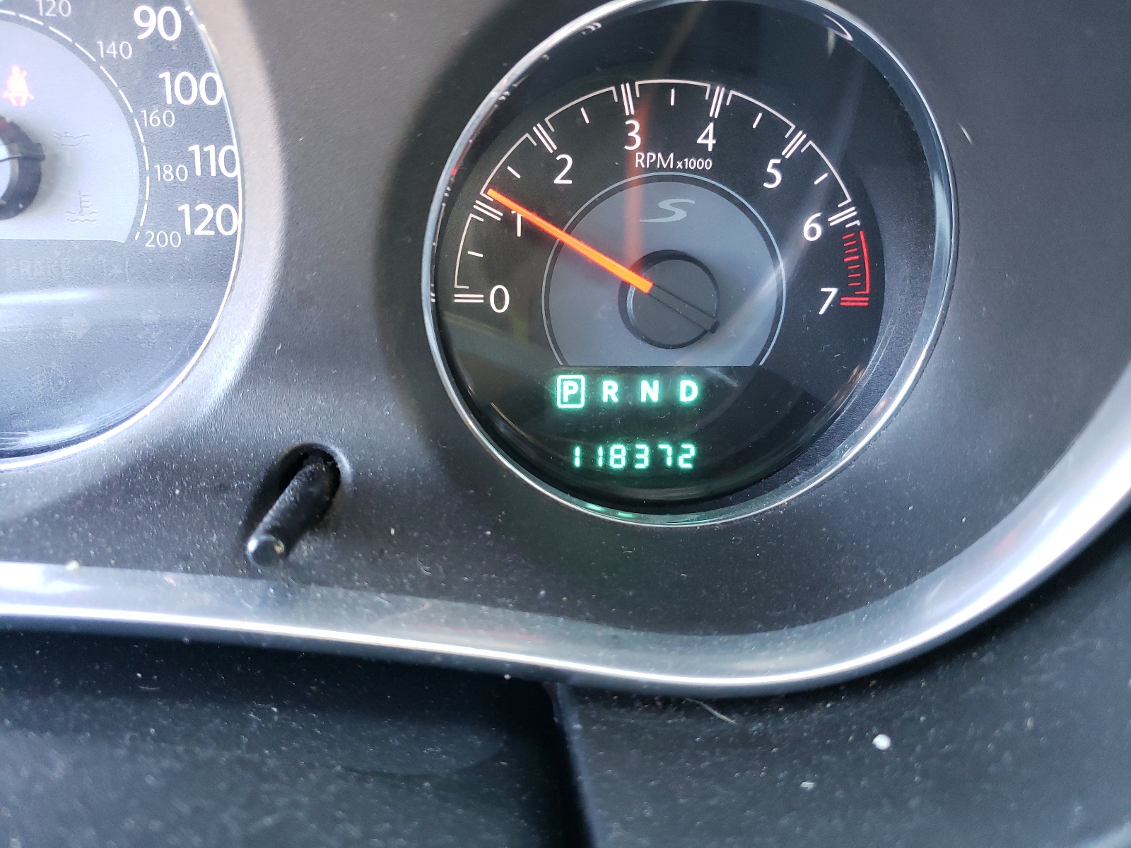 صورة رقم 8 من المزاد - 2012 CHRYSLER 200 S مع VIN 1C3CCBHG0CN277471