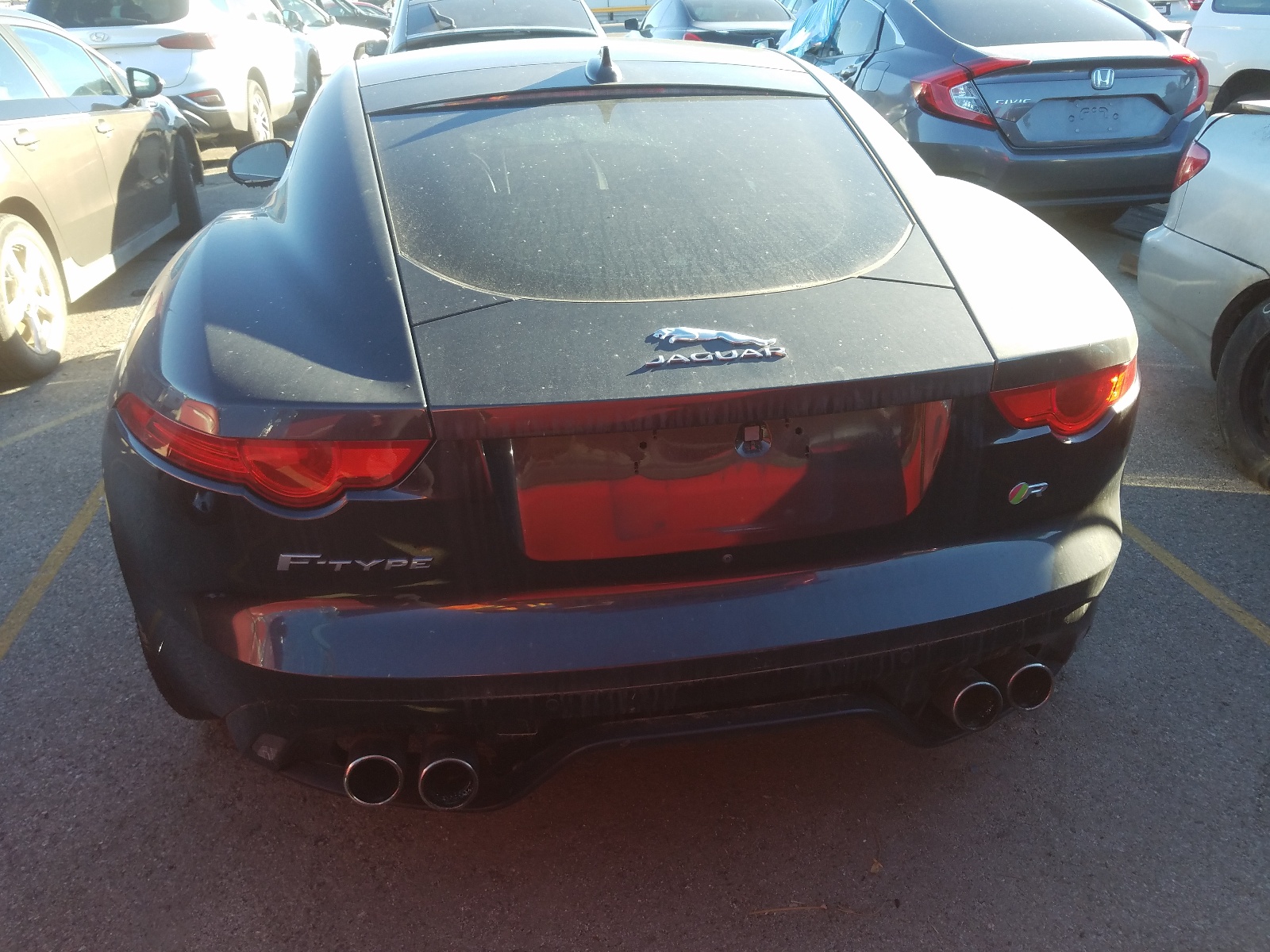 Photo 6 from auction – 2015 JAGUAR F-TYPE R with VIN SAJWA6DA4FMK16210