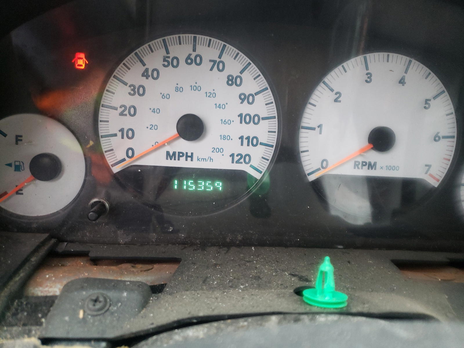 Photo 8 from auction – 2005 DODGE CARAVAN SX with VIN 1D4GP45R25B354027