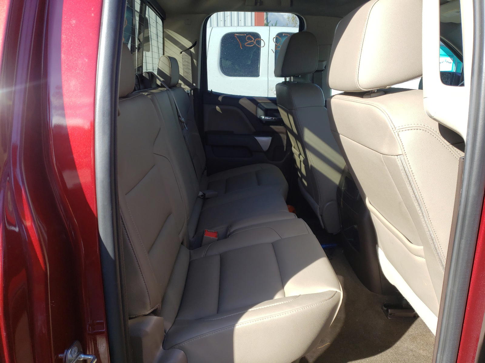 Photo 6 from auction – 2016 CHEVROLET SILVERADO with VIN 1GCVKSEC2GZ378034