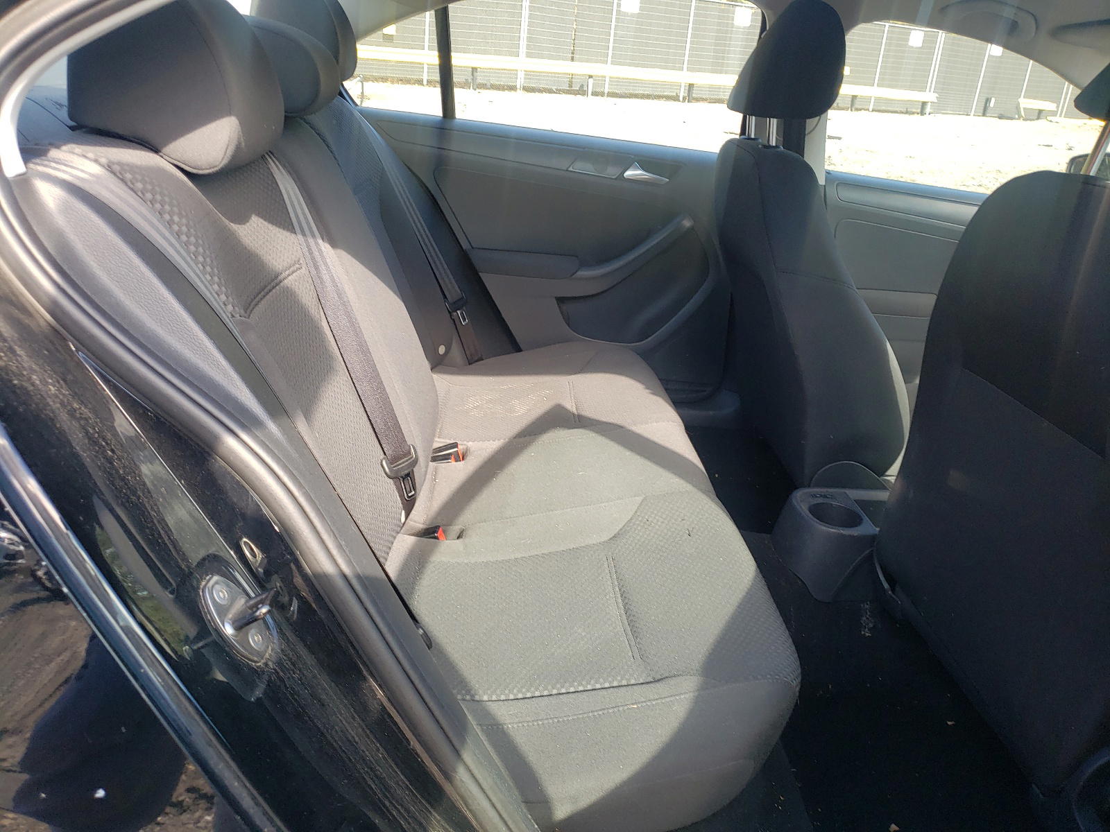 Photo 6 from auction – 2012 VOLKSWAGEN JETTA BASE with VIN 3VW2K7AJ7CM334446