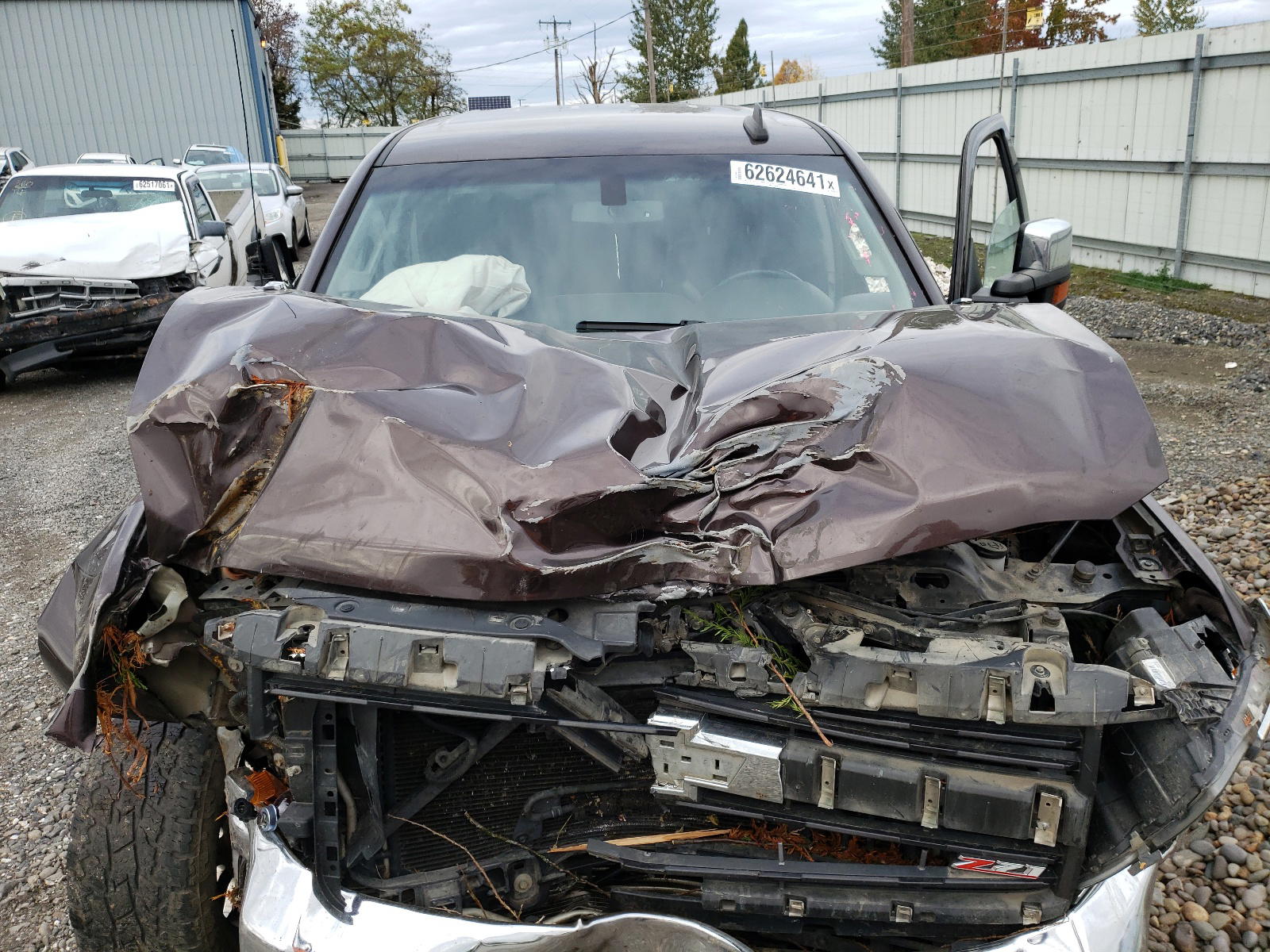 Photo 7 from auction – 2016 CHEVROLET SILVERADO with VIN 1GC1KWE85GF195827