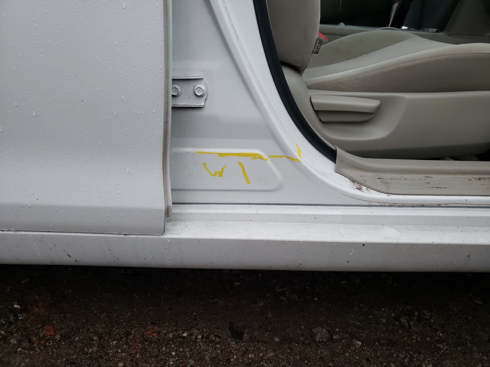 Zdjęcie 9 z aukcji – 2011 TOYOTA CAMRY BASE z VIN 4T1BF3EK1BU619023
