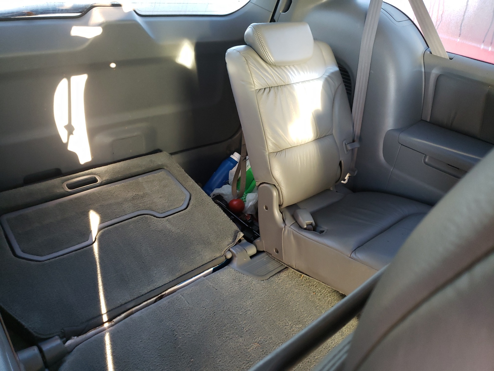 Photo 9 from auction – 2005 HONDA ODYSSEY EX with VIN 5FNRL38675B076669