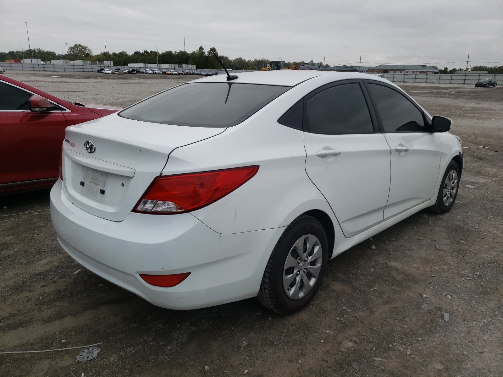 Photo 4 from auction – 2017 HYUNDAI ACCENT SE with VIN KMHCT4AE7HU219429