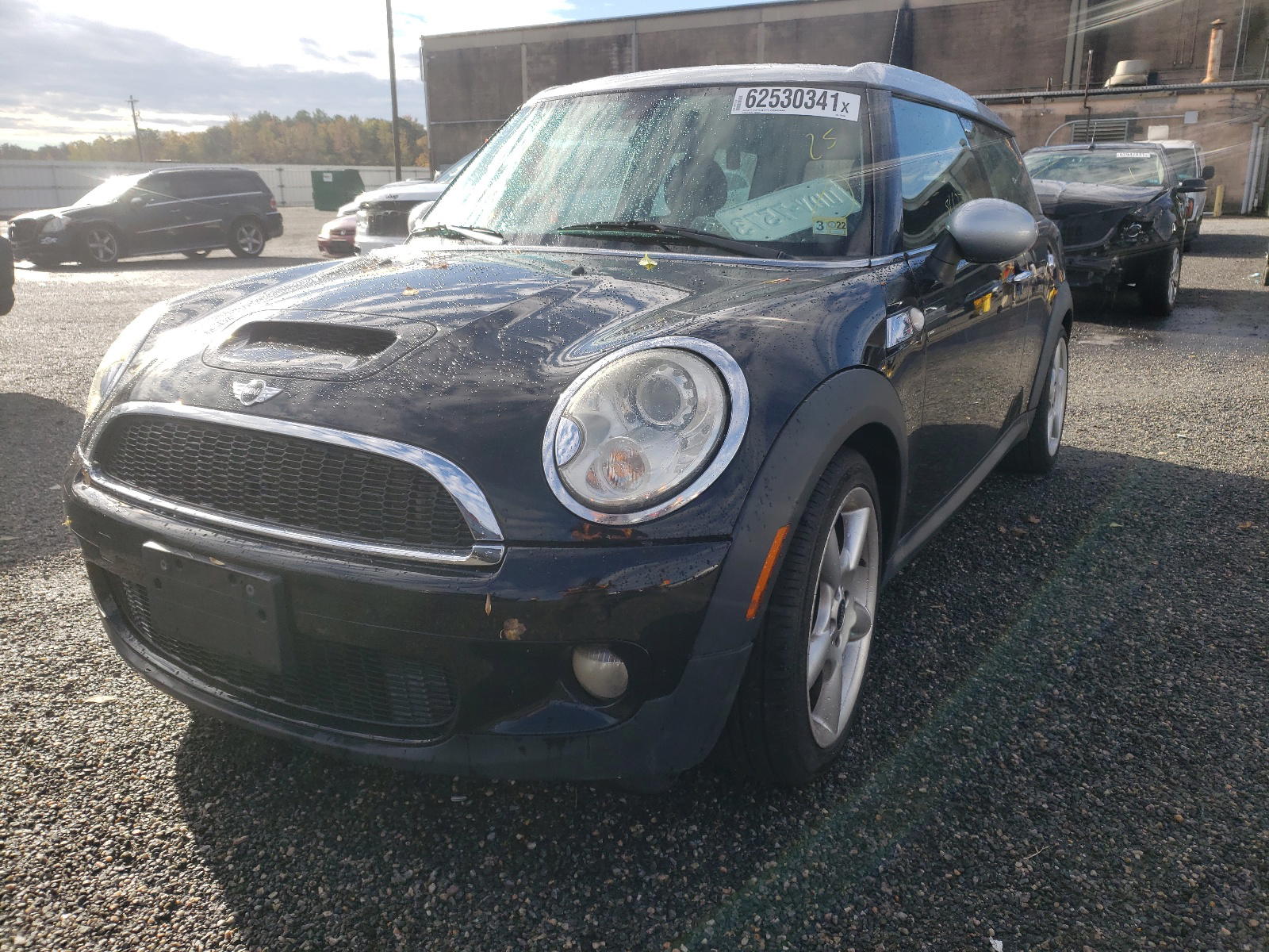 Photo 2 from auction – 2009 MINI COOPER S C with VIN WMWMM33549TP91690