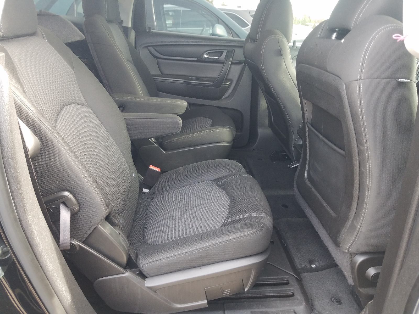 Photo 6 from auction – 2016 CHEVROLET TRAVERSE L with VIN 1GNKVGKD9GJ199760