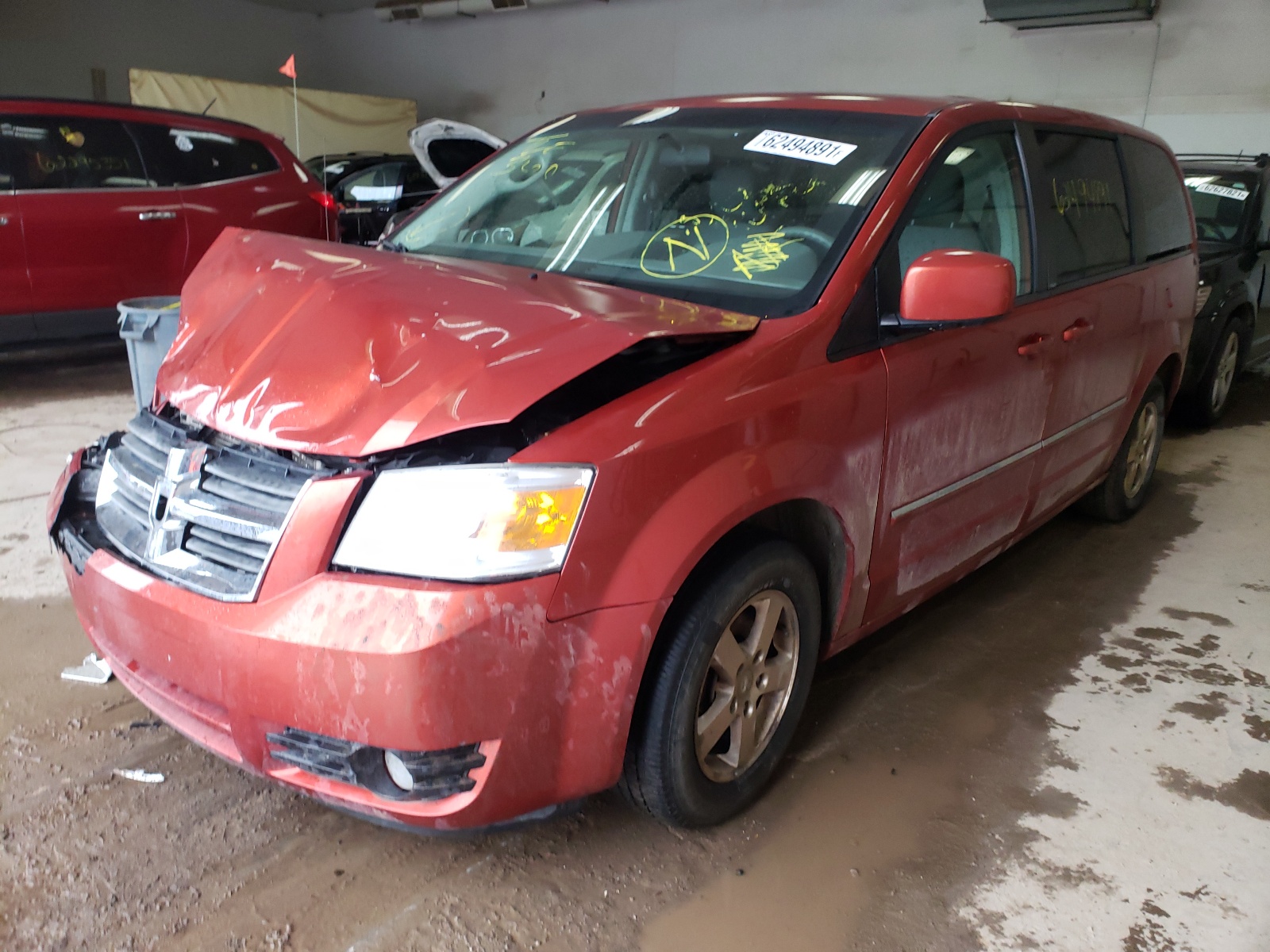 Photo 2 from auction – 2008 DODGE GRAND CARA with VIN 2D8HN54P28R792647