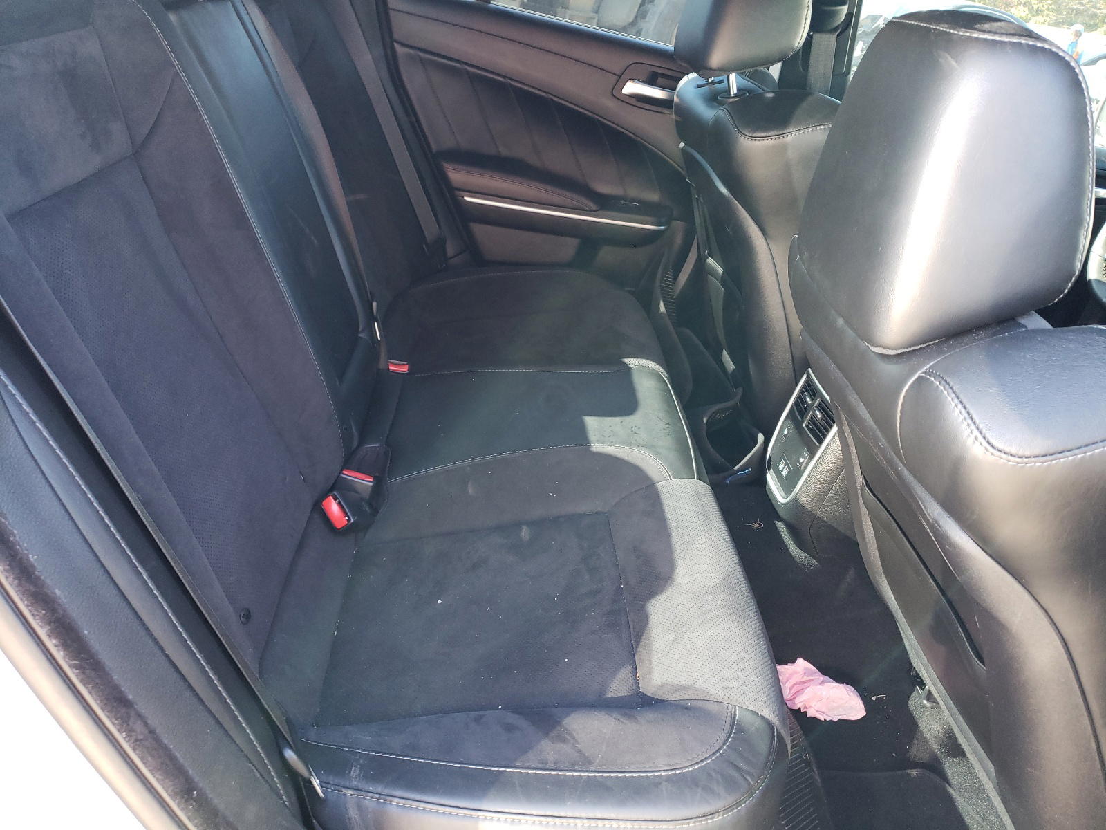 Photo 6 from auction – 2019 DODGE CHARGER SC with VIN 2C3CDXGJ7KH564160