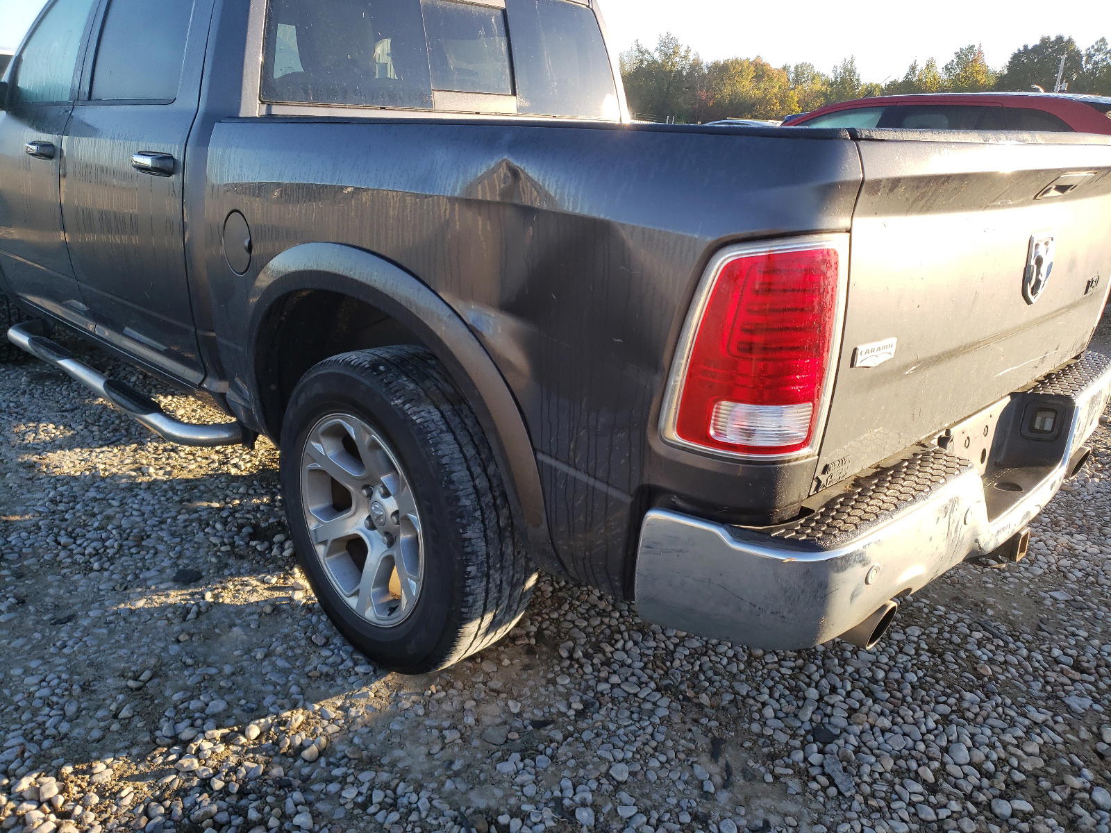 Photo 9 from auction – 2014 RAM 1500 LARAM with VIN 1C6RR6NT2ES458595