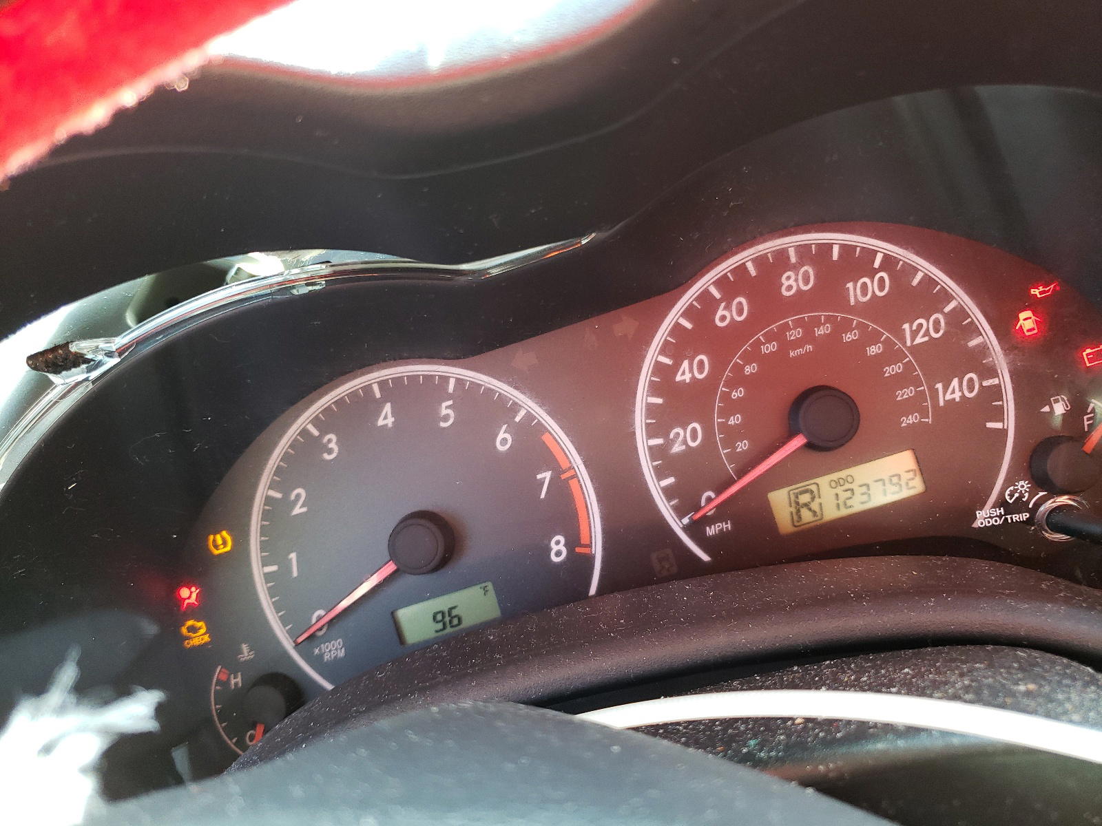 Photo 8 from auction – 2012 TOYOTA COROLLA BA with VIN 2T1BU4EE4CC812789