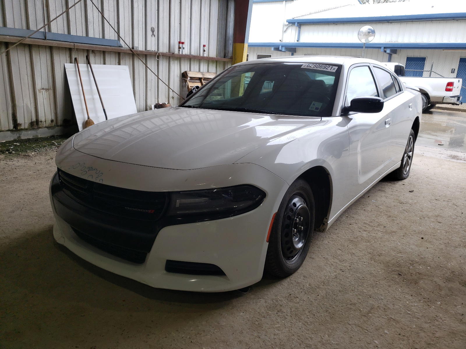 Photo 2 from auction – 2016 DODGE CHARGER SE with VIN 2C3CDXBG2GH319155