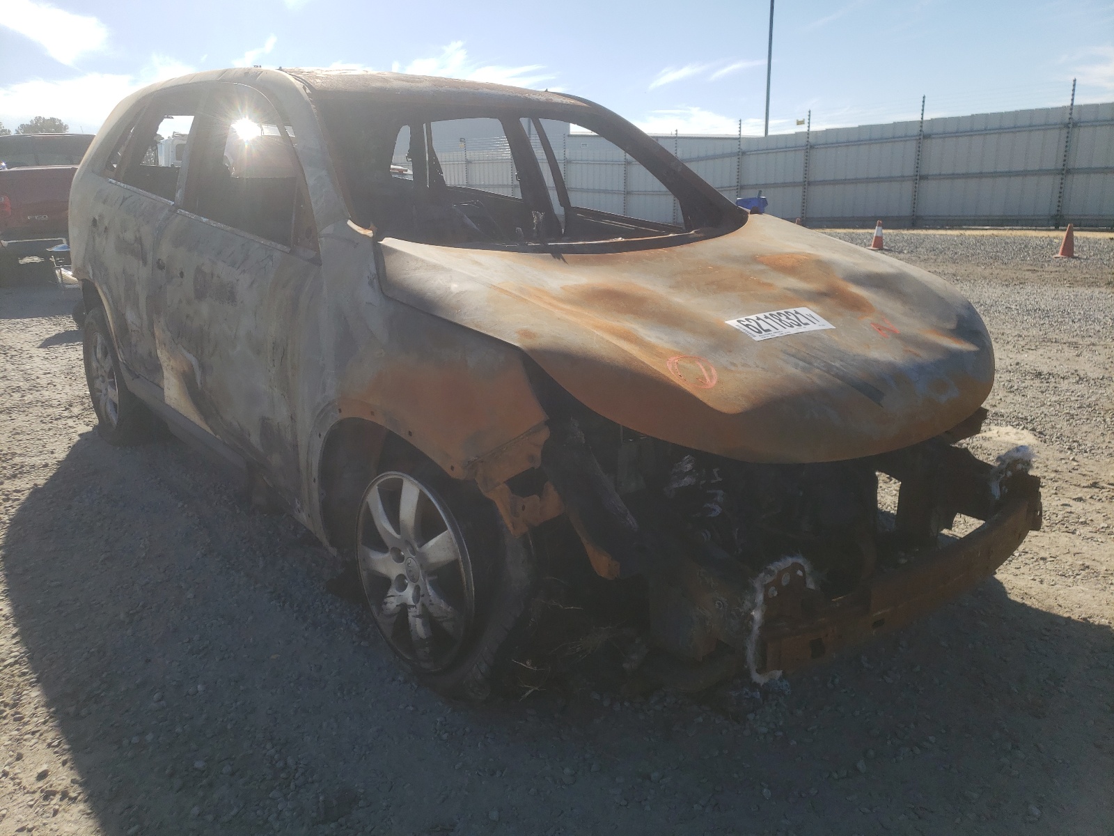 Photo 1 from auction – 2013 KIA SORENTO LX with VIN 5XYKT4A62DG418330