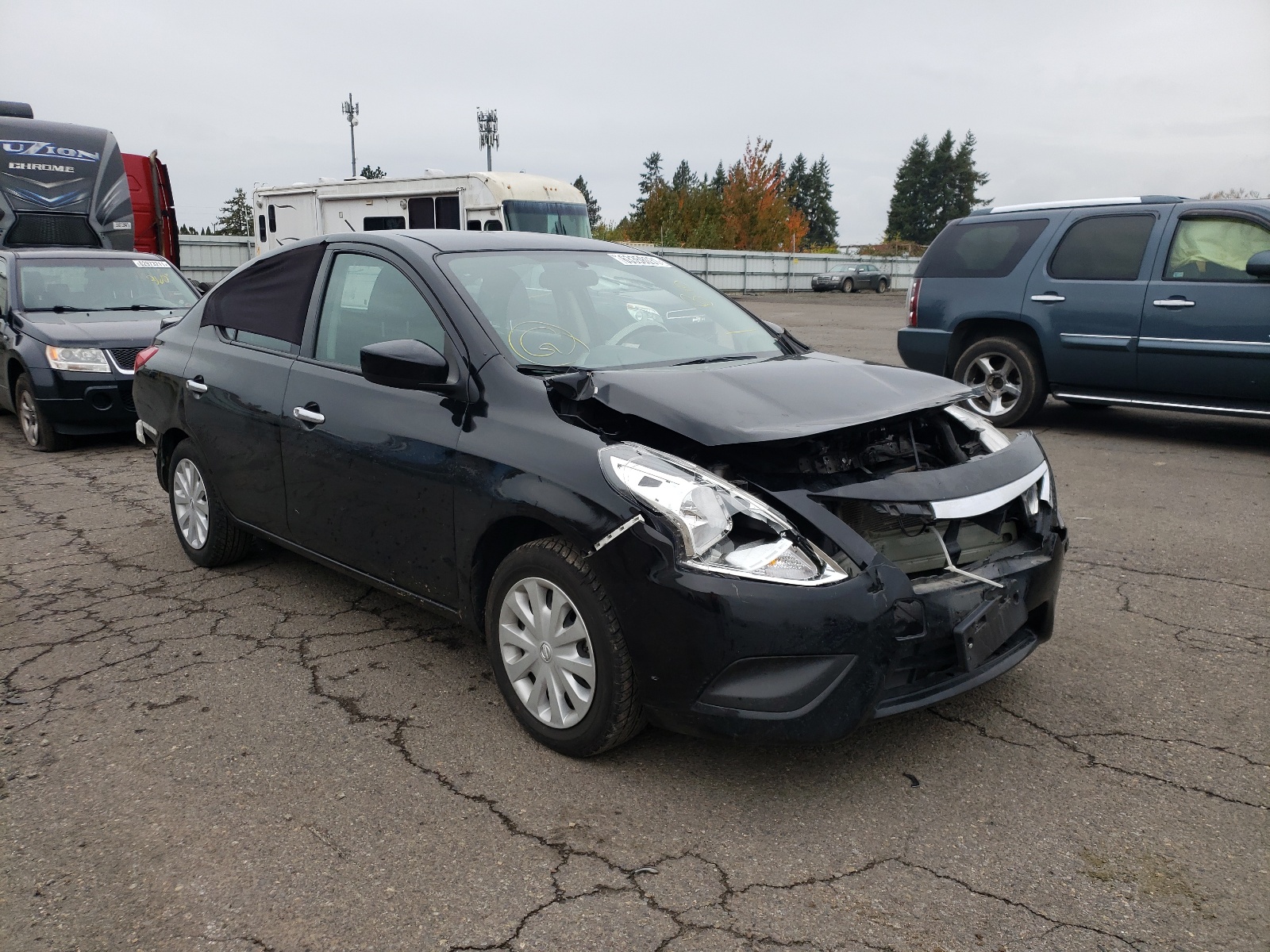 Photo 1 from auction – 2019 NISSAN VERSA S with VIN 3N1CN7AP7KL847741