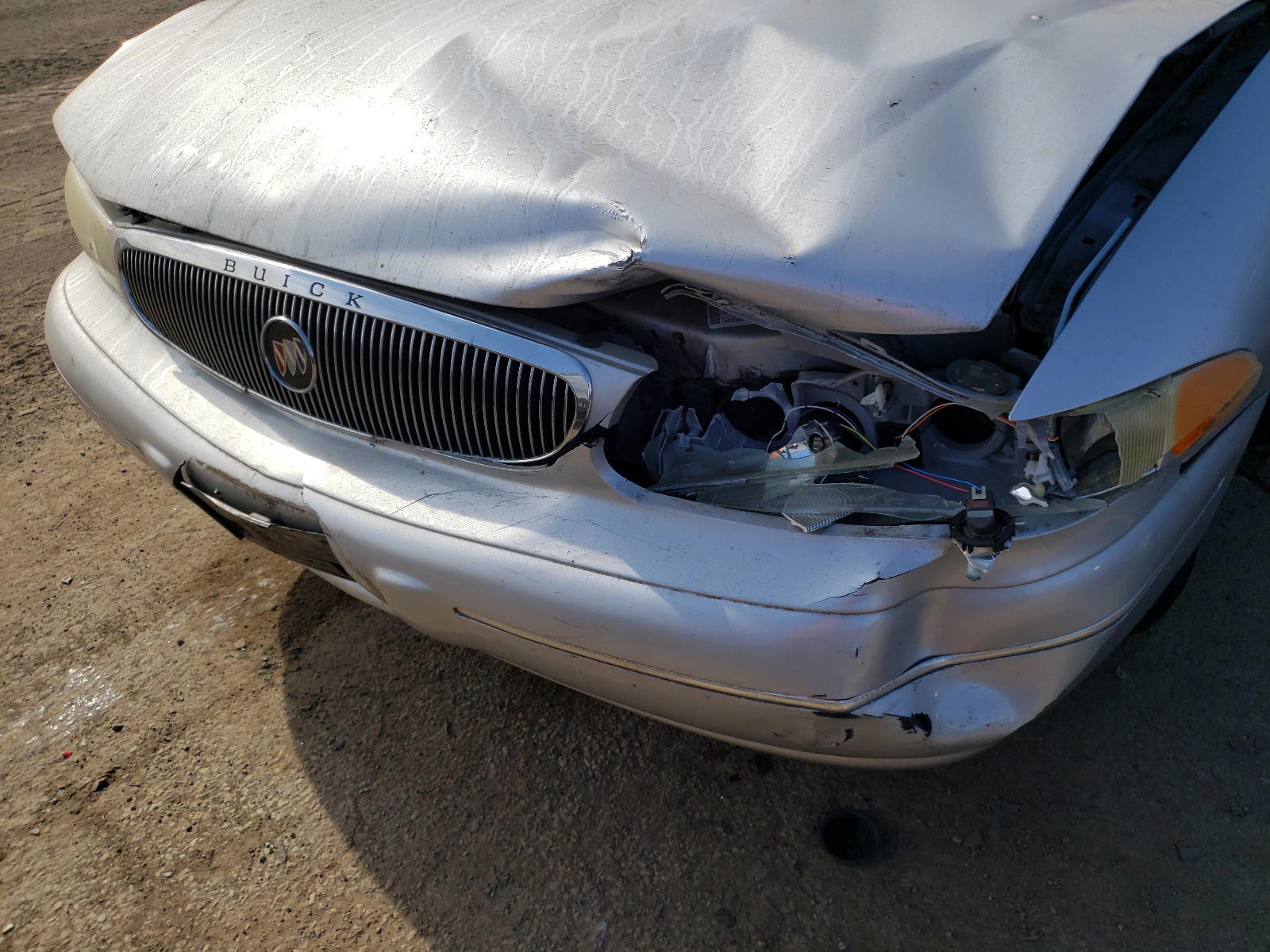 Photo 9 from auction – 2000 BUICK CENTURY CU with VIN 2G4WS52J0Y1270526