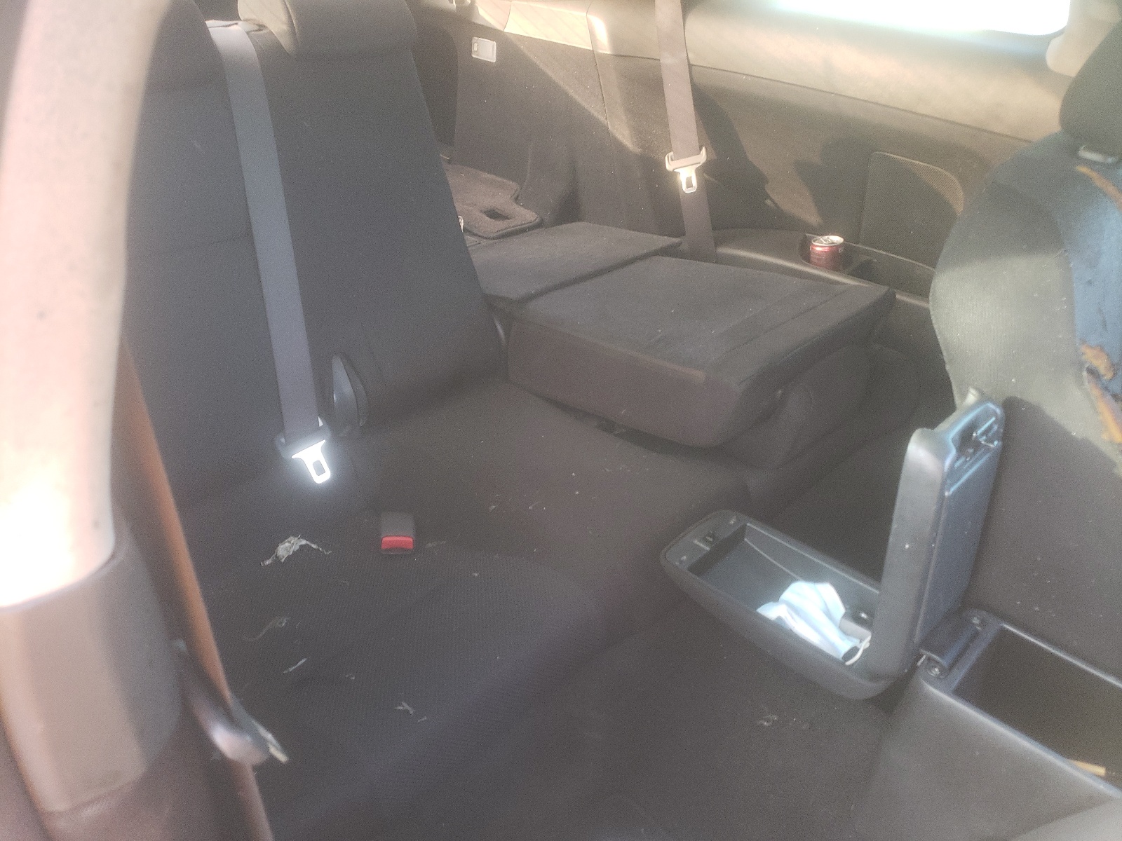 Photo 6 from auction – 2010 TOYOTA SCION TC with VIN JTKDE3B75A0305177