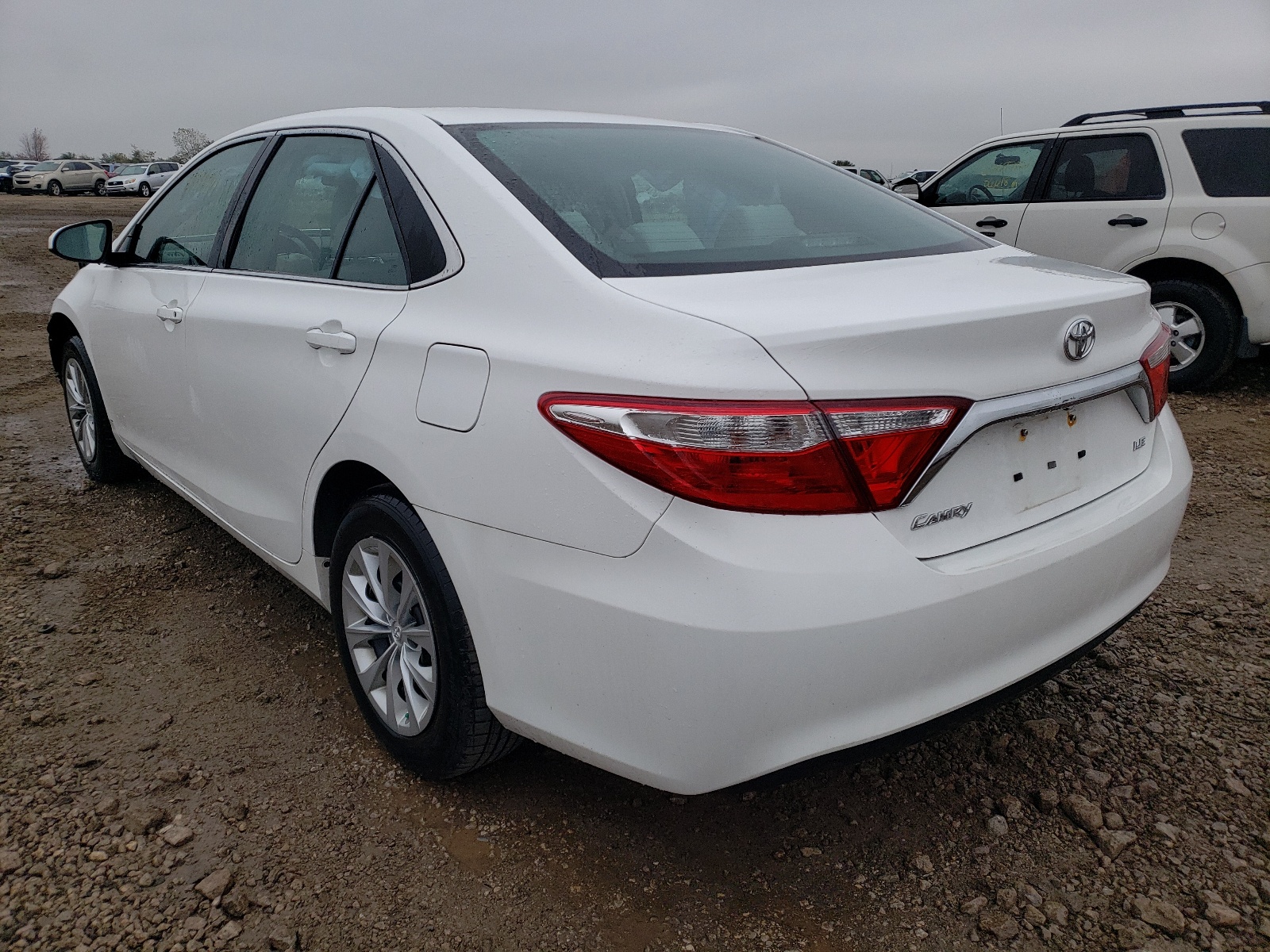 Photo 3 from auction – 2017 TOYOTA CAMRY with VIN 4T1BF1FK7HU372859