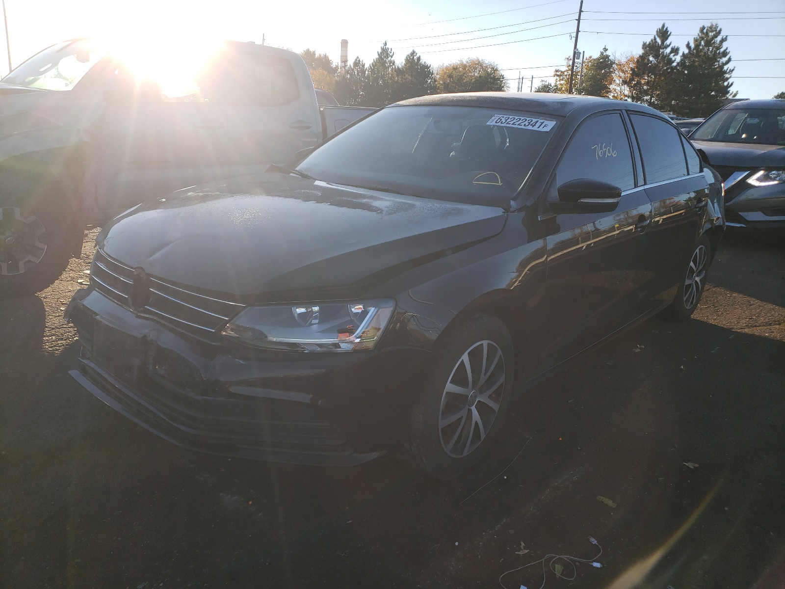 Photo 2 from auction – 2017 VOLKSWAGEN JETTA SE with VIN 3VWDB7AJ6HM220471
