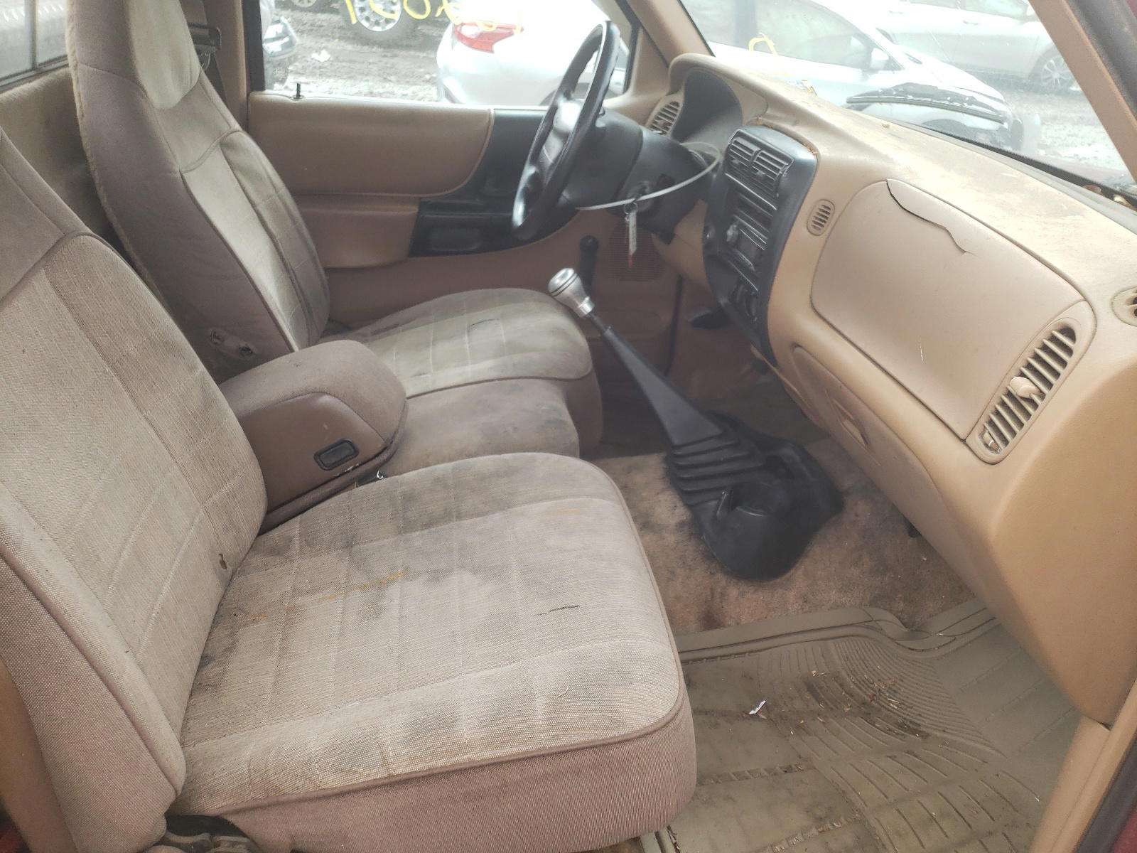 Photo 5 from auction – 1995 FORD RANGER with VIN 1FTCR10A9SUB53912