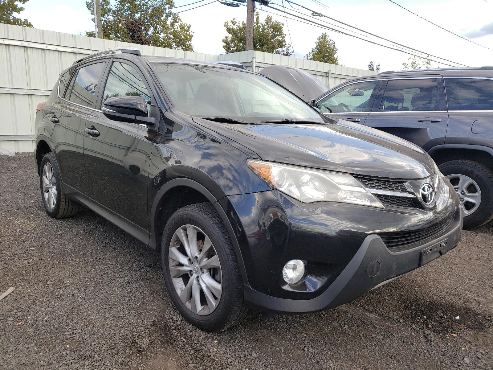 TOYOTA RAV4 LIMIT 2013 with VIN 2T3DFREV2DW012614 - Photo from auction