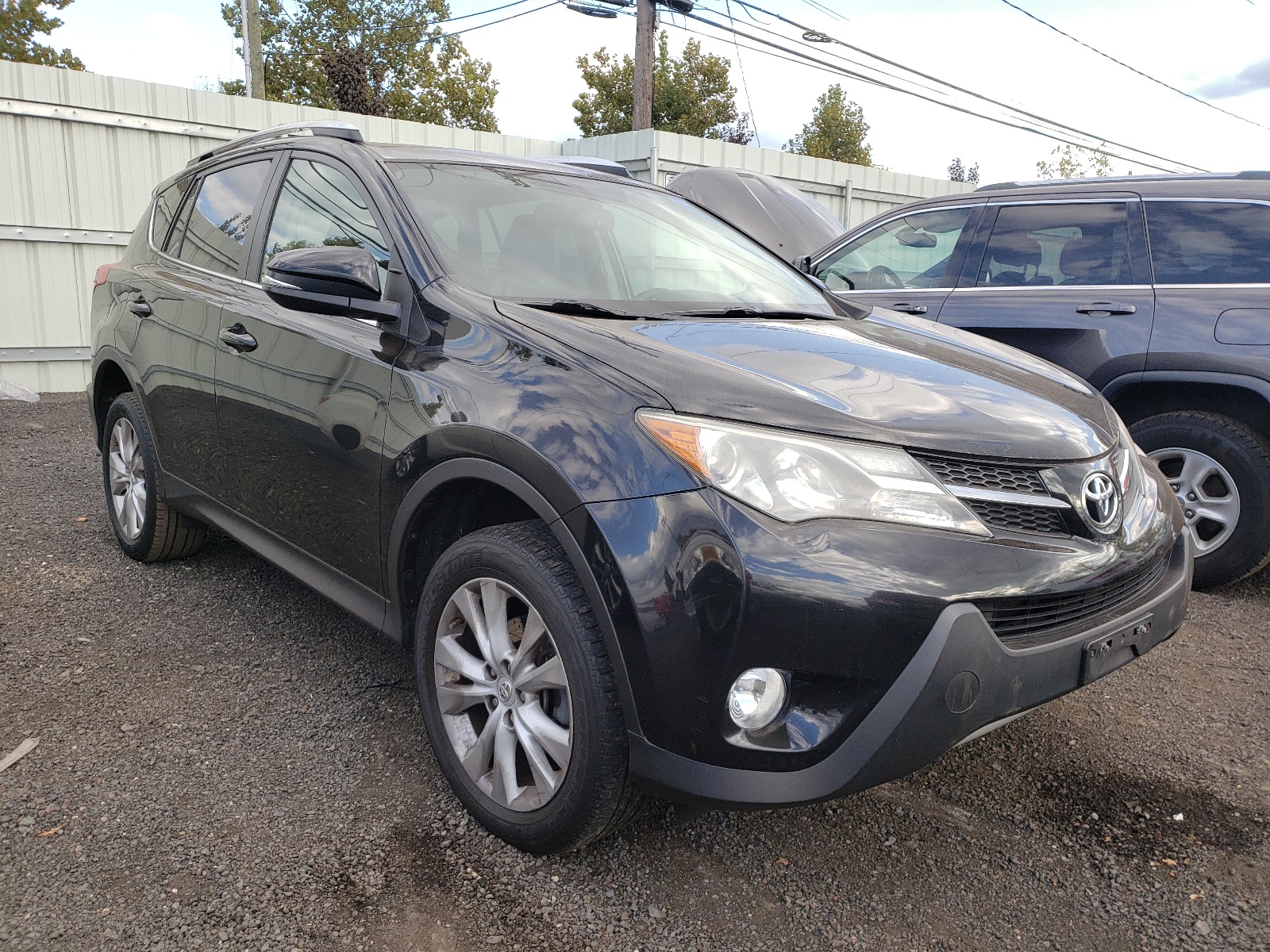 صورة رقم 1 من المزاد - 2013 TOYOTA RAV4 LIMIT مع VIN 2T3DFREV2DW012614