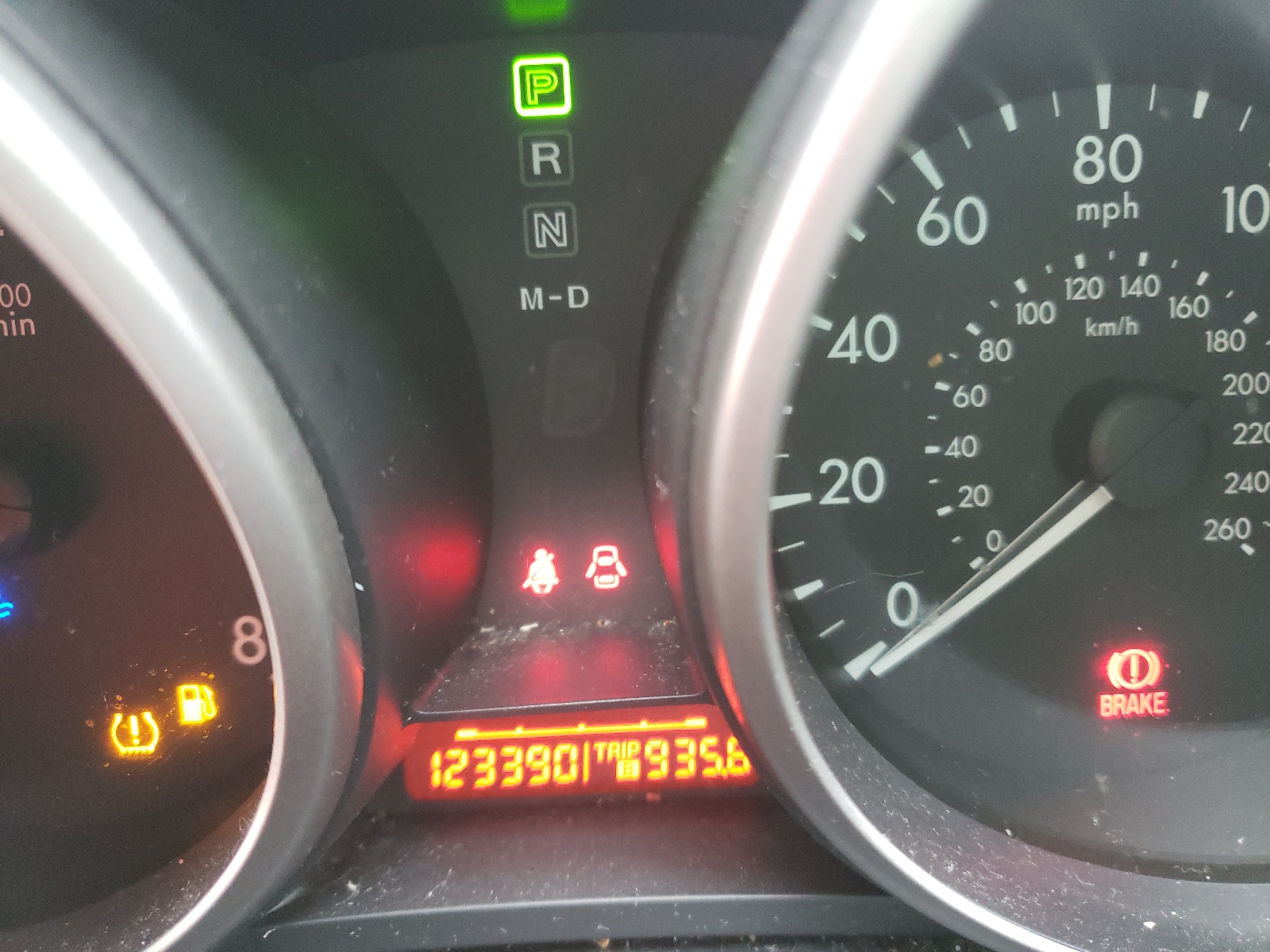 Zdjęcie 8 z aukcji – 2011 MAZDA 3 I z VIN JM1BL1VGXB1436606