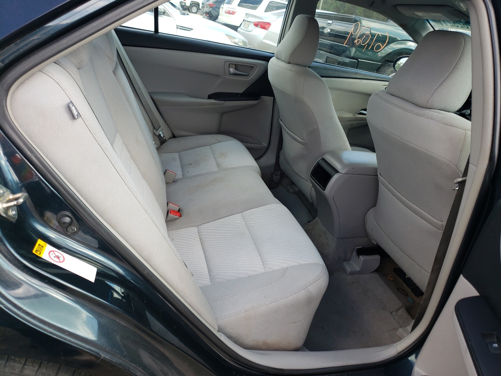 Photo 6 from auction – 2016 TOYOTA CAMRY LE with VIN 4T1BF1FK1GU197720