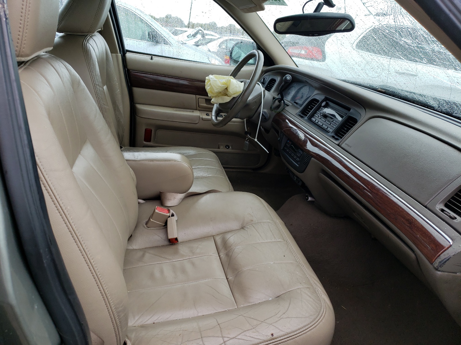 Photo 5 from auction – 2003 MERCURY GRAND MARQ with VIN 2MEFM75W63X691432