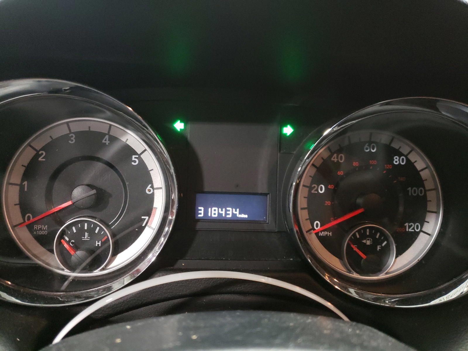 Photo 8 from auction – 2012 DODGE CARAVAN with VIN 2C4RDGBG6CR250934