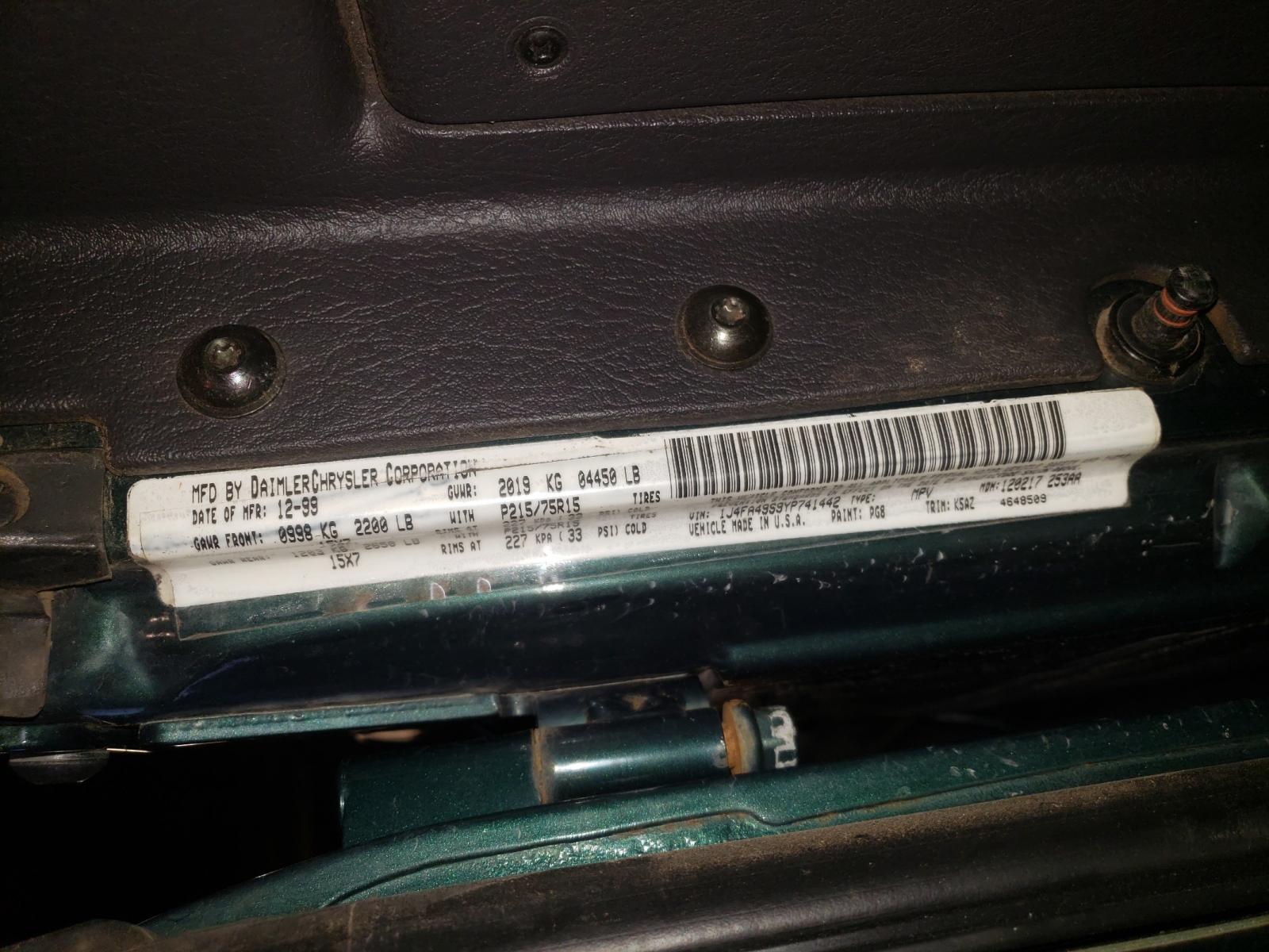 Photo 10 from auction – 2000 JEEP WRANGLER / with VIN 1J4FA49S9YP741442