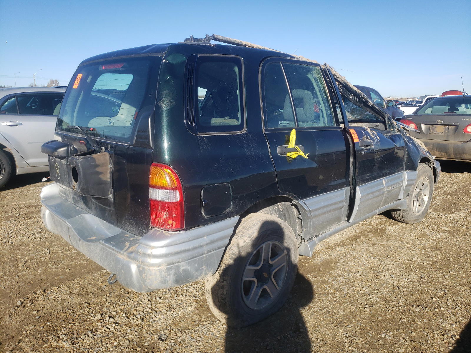Photo 4 from auction – 2002 CHEVROLET TRACKER with VIN 2CNBJ13C826930879