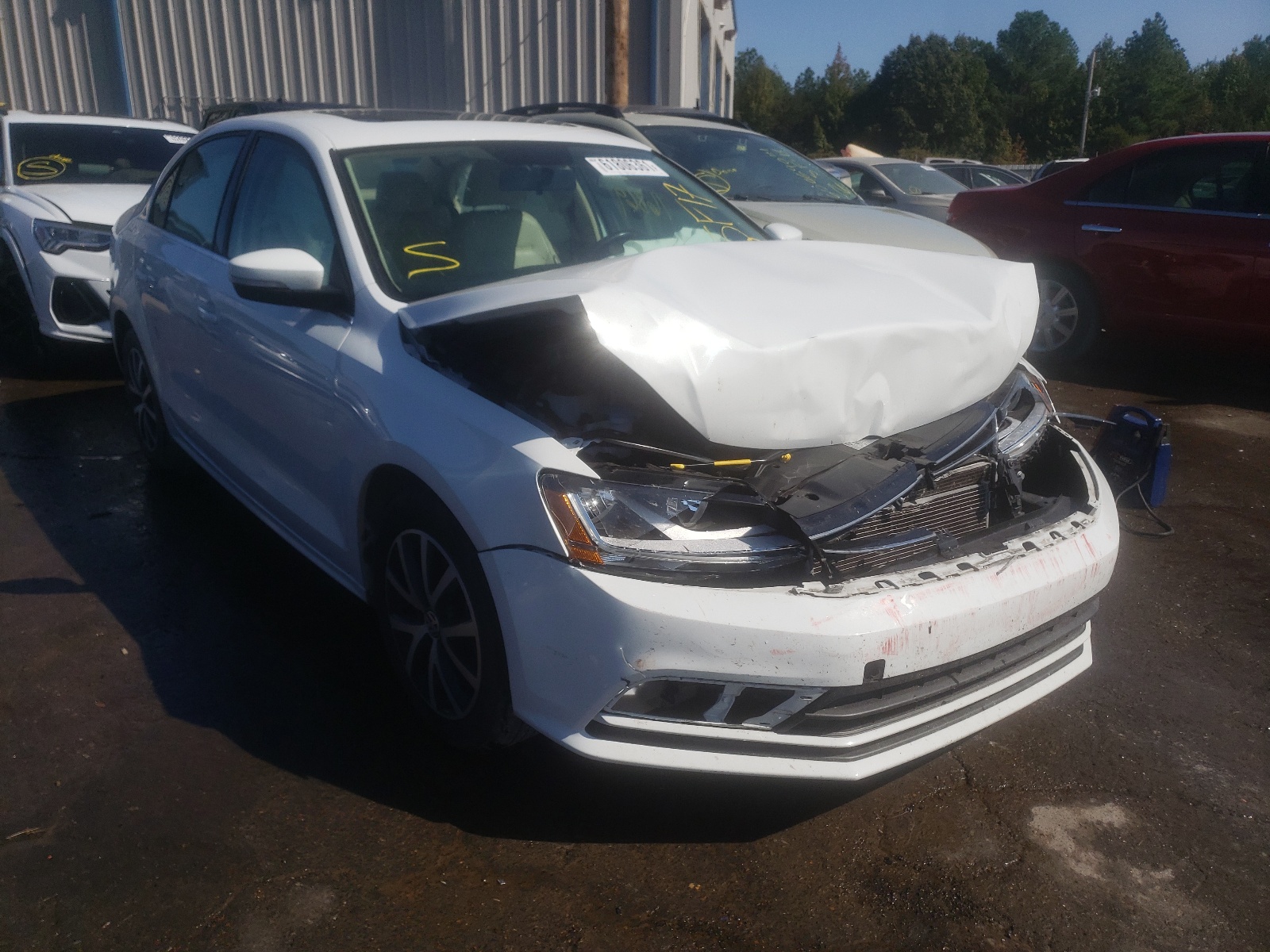 VOLKSWAGEN JETTA SE 2017 with VIN 3VWDB7AJ7HM281960 - Photo from auction