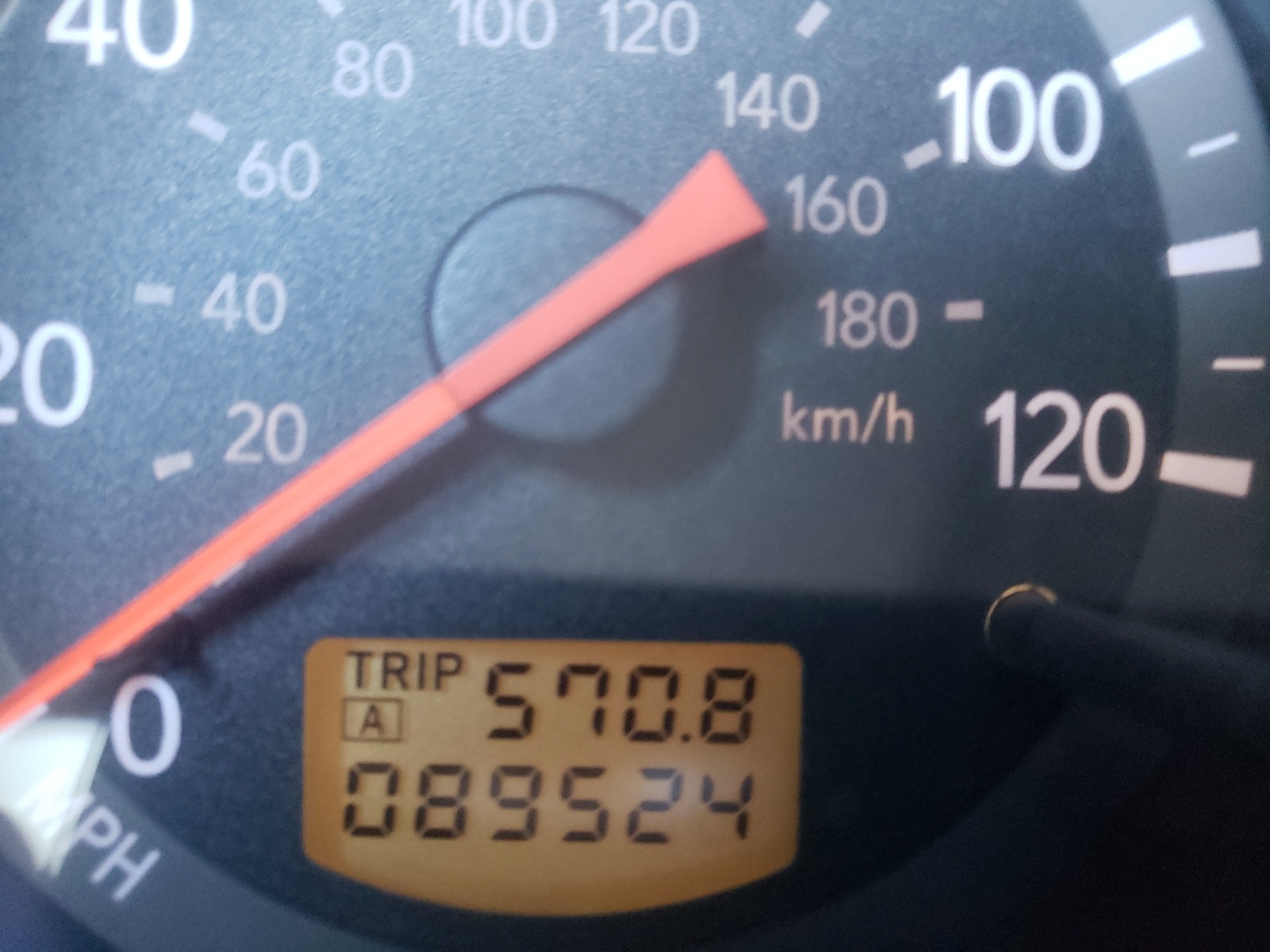 Photo 8 from auction – 2006 MITSUBISHI OUTLANDER with VIN JA4LZ31FX6U031890