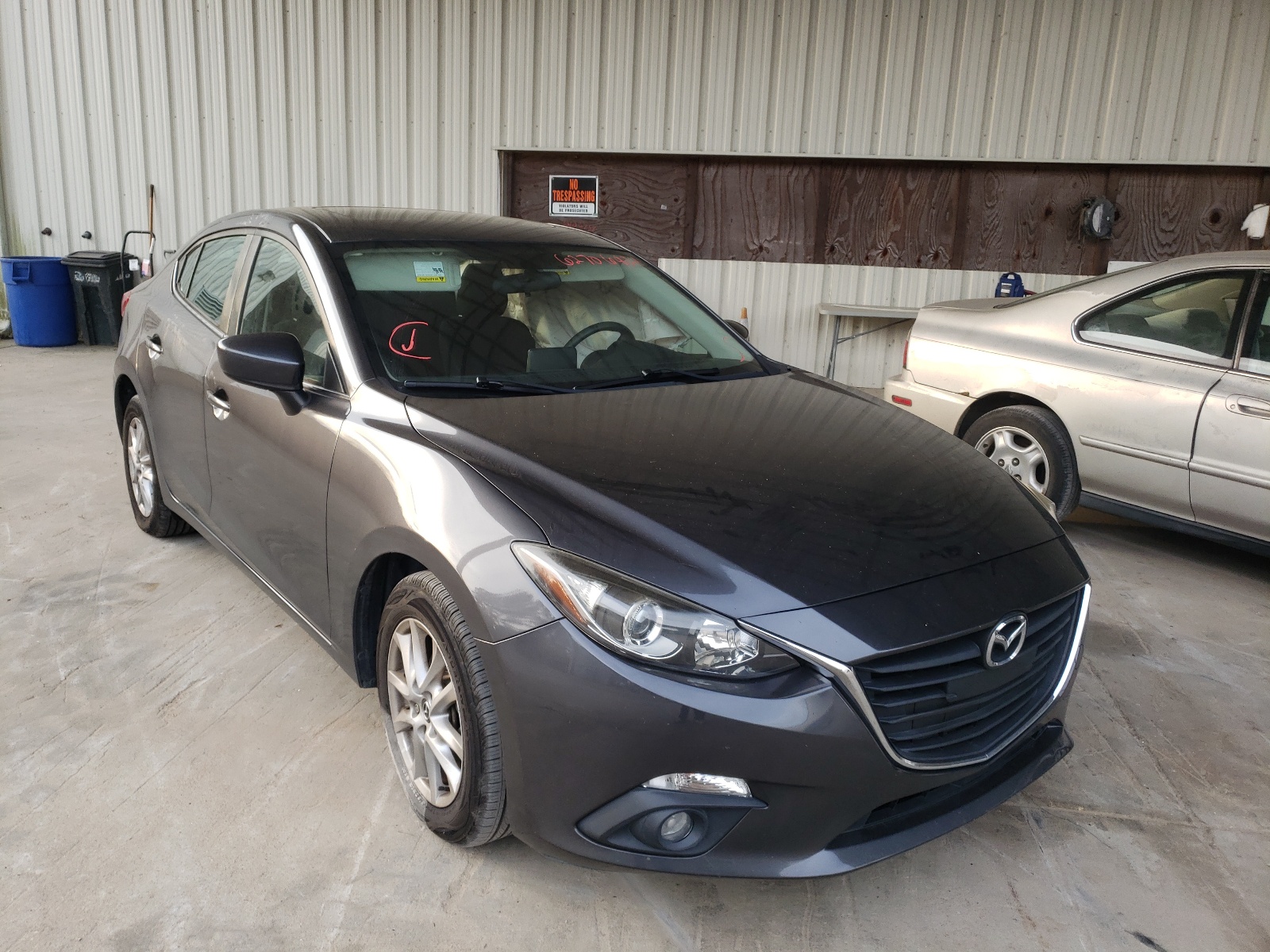 Photo 1 from auction – 2015 MAZDA 3 TOURING with VIN JM1BM1V76F1272077