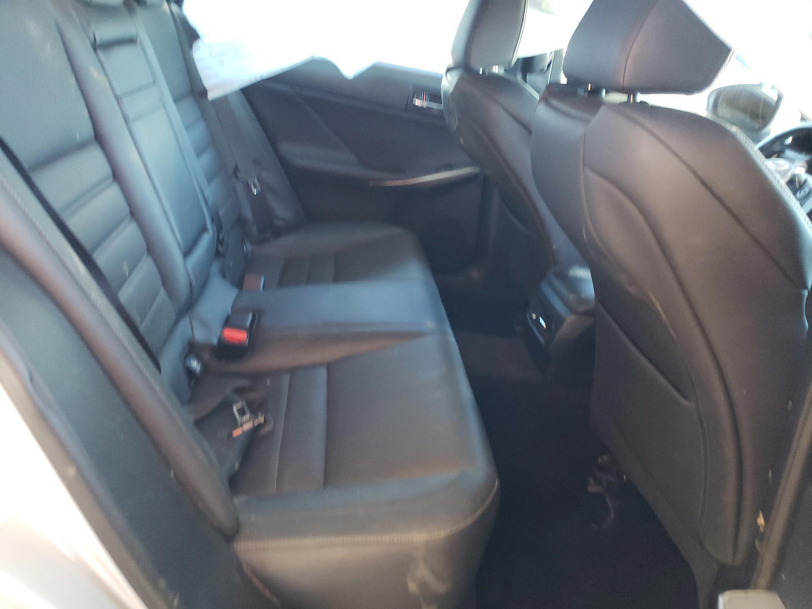 Photo 6 from auction – 2014 LEXUS IS 250 with VIN JTHBF1D20E5010318