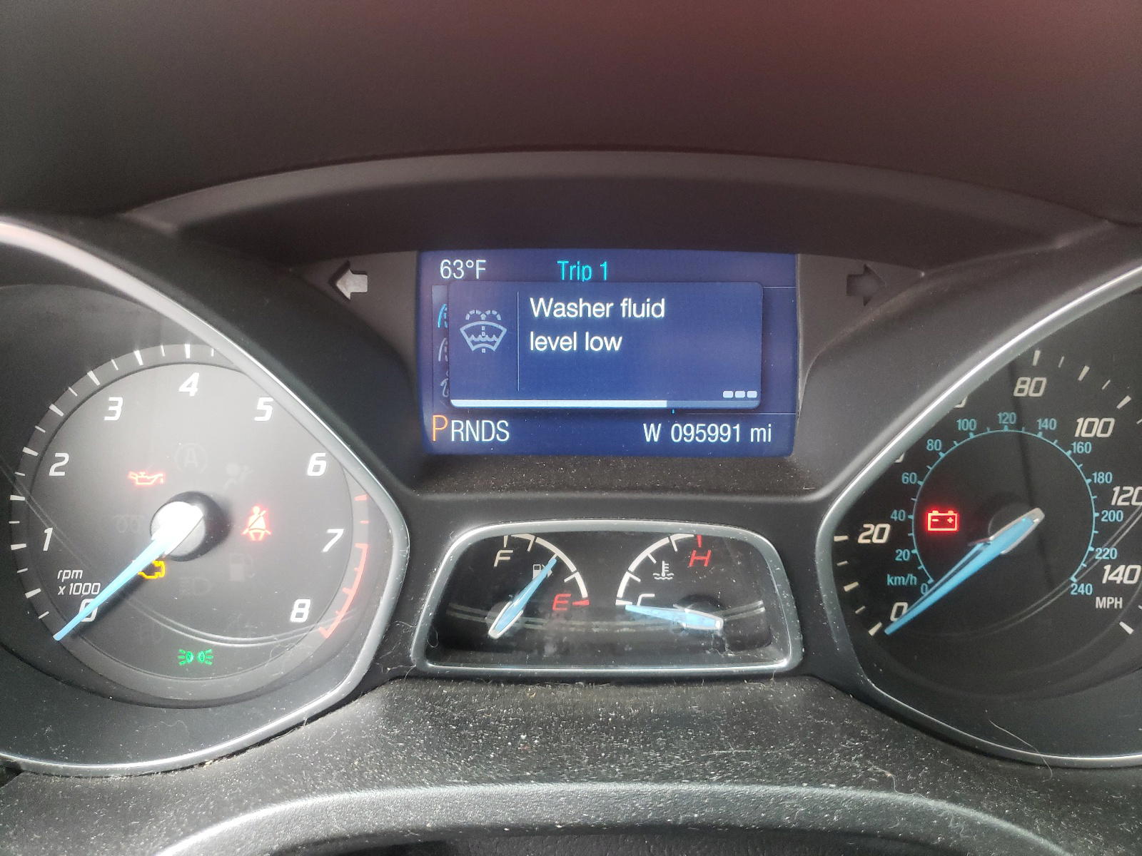 Photo 8 from auction – 2014 FORD FOCUS SE with VIN 1FADP3F25EL333376