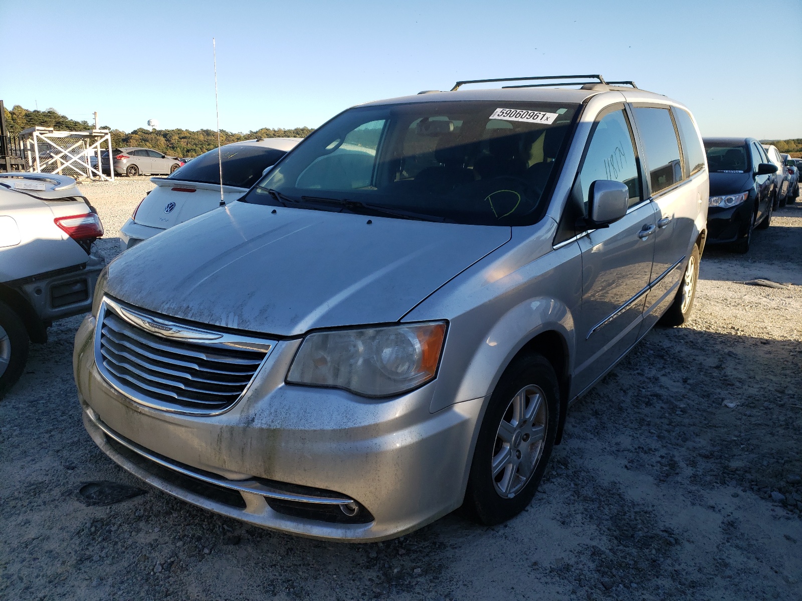 Photo 2 from auction – 2012 CHRYSLER TOWN & COU with VIN 2C4RC1BG8CR320336