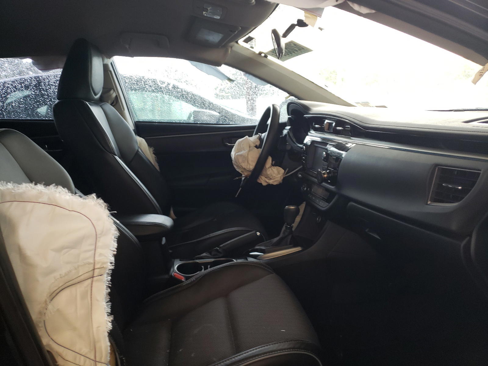 Photo 5 from auction – 2016 TOYOTA COROLLA L with VIN 5YFBURHE3GP567403