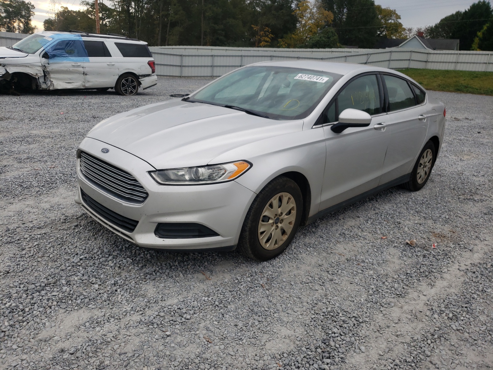 Photo 2 from auction – 2014 FORD FUSION S with VIN 1FA6P0G76E5374220